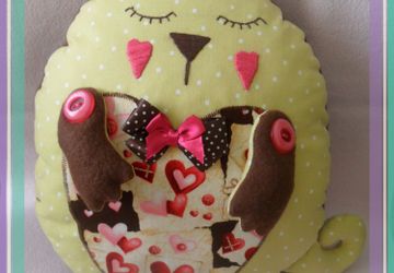 Кот-подушка