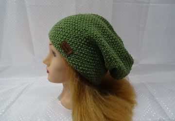 Весенняя шапка Бини