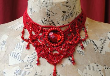 Восход красной луны