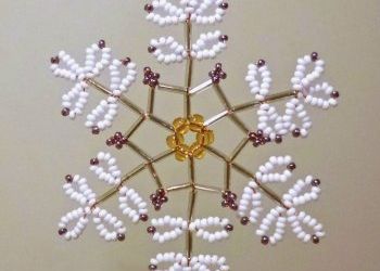 Снежинка из бисера своими руками