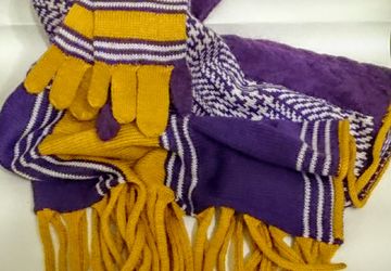 Комплек палантин и перчатки