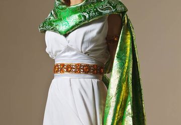 Белое платье в греческом стиле