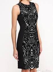 платье 42-44 новое