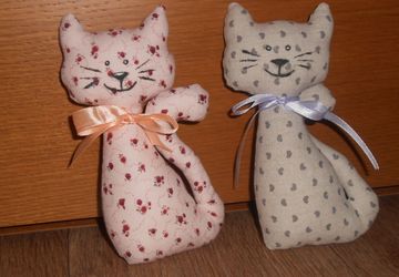 Кошка Машка