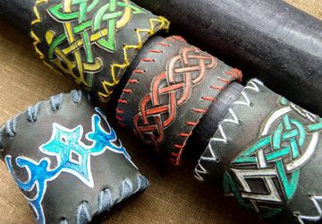 Кожаный браслет своими руками: резьба и роспись
