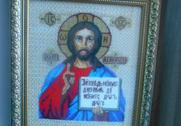 Вышитая икона Спасителя (счетный крестик)