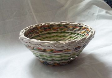 Конфетница плетеная