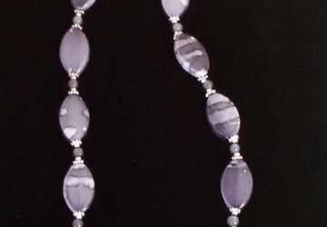 Бусы с подвеской