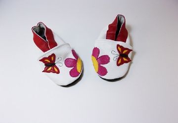 Кожаные тапочки - чешки