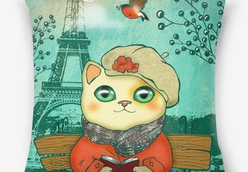 Подушка "Из Парижа с любовью"