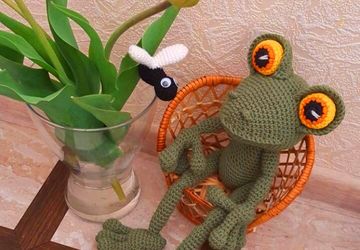 Лягушка вязаная