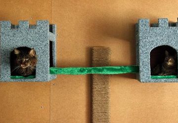 Домик-башенка для кошки