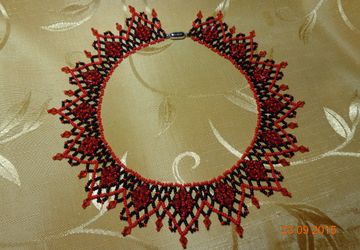 колье-воротник