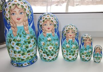 Матрешка " Ромашковое поле "