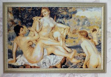 Девушки у озера.