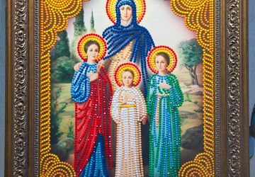 Икона Вера,Надежда,Любовь и мать их София.