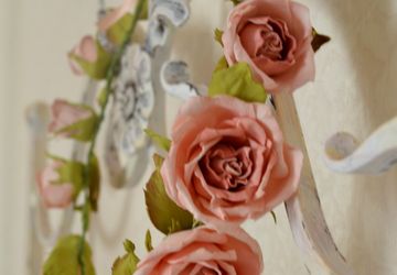 Нежный веночек с розами..