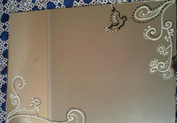 птица на зеркале