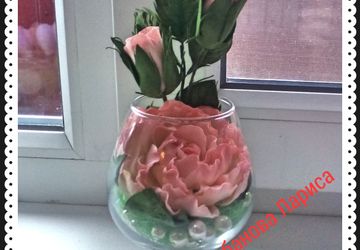 Роза в бокале