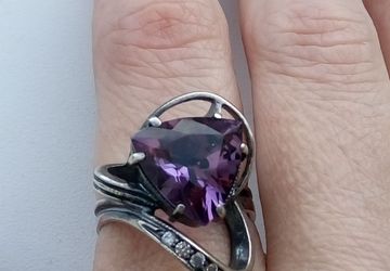 Серебряное кольцо с Аметистом