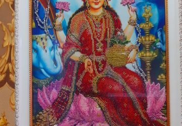 Лакшми Богиня Благополучия,изобилия,богатства,удачи и счастья .