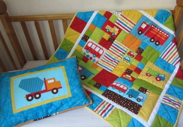 Коврик для игр и подушка