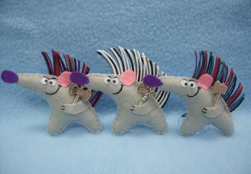 Веселые ежики