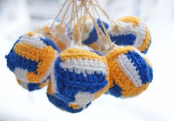 Ёлочный шар "Волейбольный мяч"