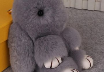 Меховой брелок-кролик (выкройка)