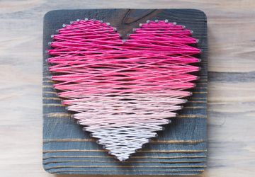 Панно Сердце в стиле StringArt