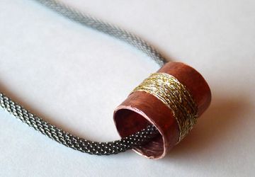 DIY Ожерелье из меди и ниток.