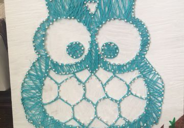 Пано из гвоздей и ниток