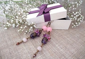Длинные серьги из аметистов, розового кварца, люсита и цирконов