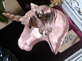 Брошь Единорог