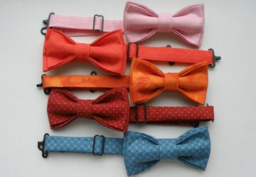 Галстук-бабочка на регулируемой застежке