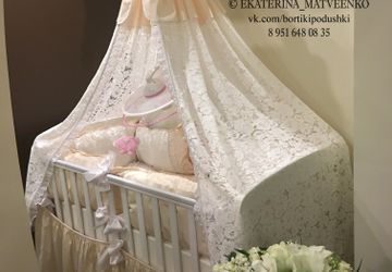 Комплект в кроватку премиум Бортики Балдахин Покрывало Подзор-юбочка