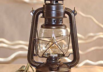 Настольная Керосиновая лампа в ретро стиле коричневая