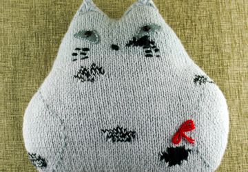 Подушка-игрушка "Японский Кот "