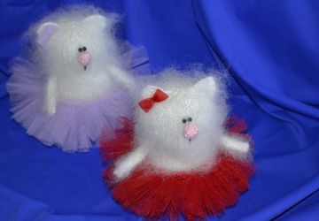 Кошечки модницы.