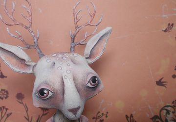 Оленёнок в розовом