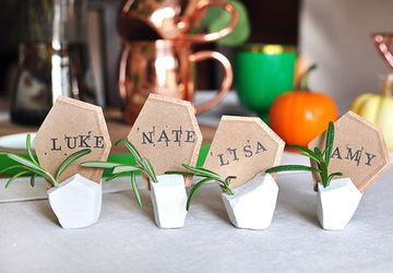 Универсальные держатели для всего на свете.