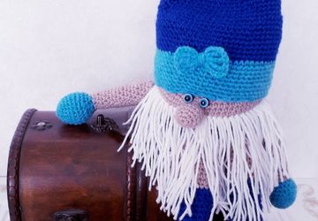 Гномик" Плутишка"