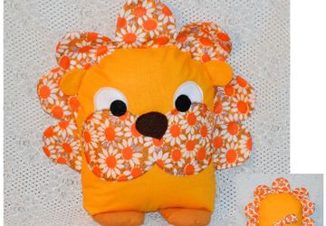 Подушка-игрушка ЛЬВЁНОК.