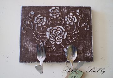 Вешалка для кухни в винтажном стиле своими руками.