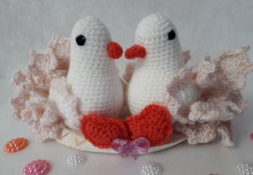 Вязаные голуби" ЛЮБОВЬ И ВЕРНОСТЬ"