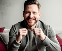 How to make a gift for engagement gifts for him