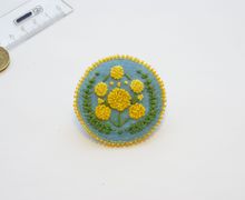 Брошь "Мимоза"