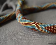 Бисерное колье "Багровая осень"