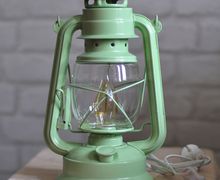 Мятная Керосиновая лампа электрическая настольная