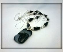 Колье "Белое-черное"